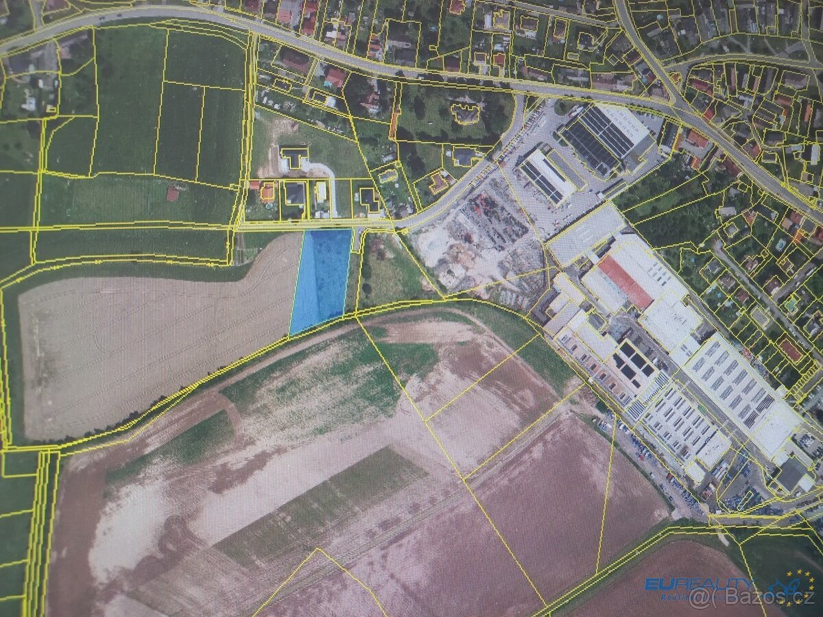 Pozemek vhodný pro komerční výstavbu 3.700m2, Česká Skalice