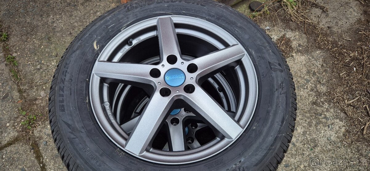 Kodiaq Tiguan Q3 215/65 17 Bridgestone lm005 zimní vše nové