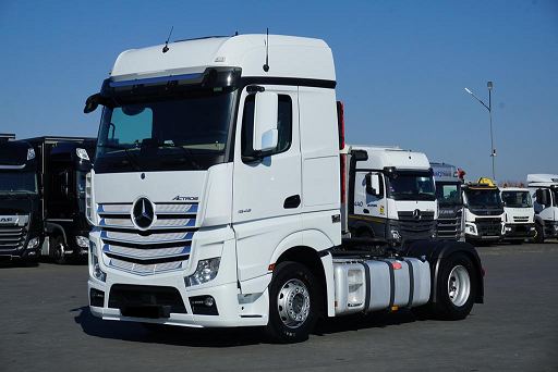 Mercedes-Benz Actros 1848 - tahač návěsů + kompresor