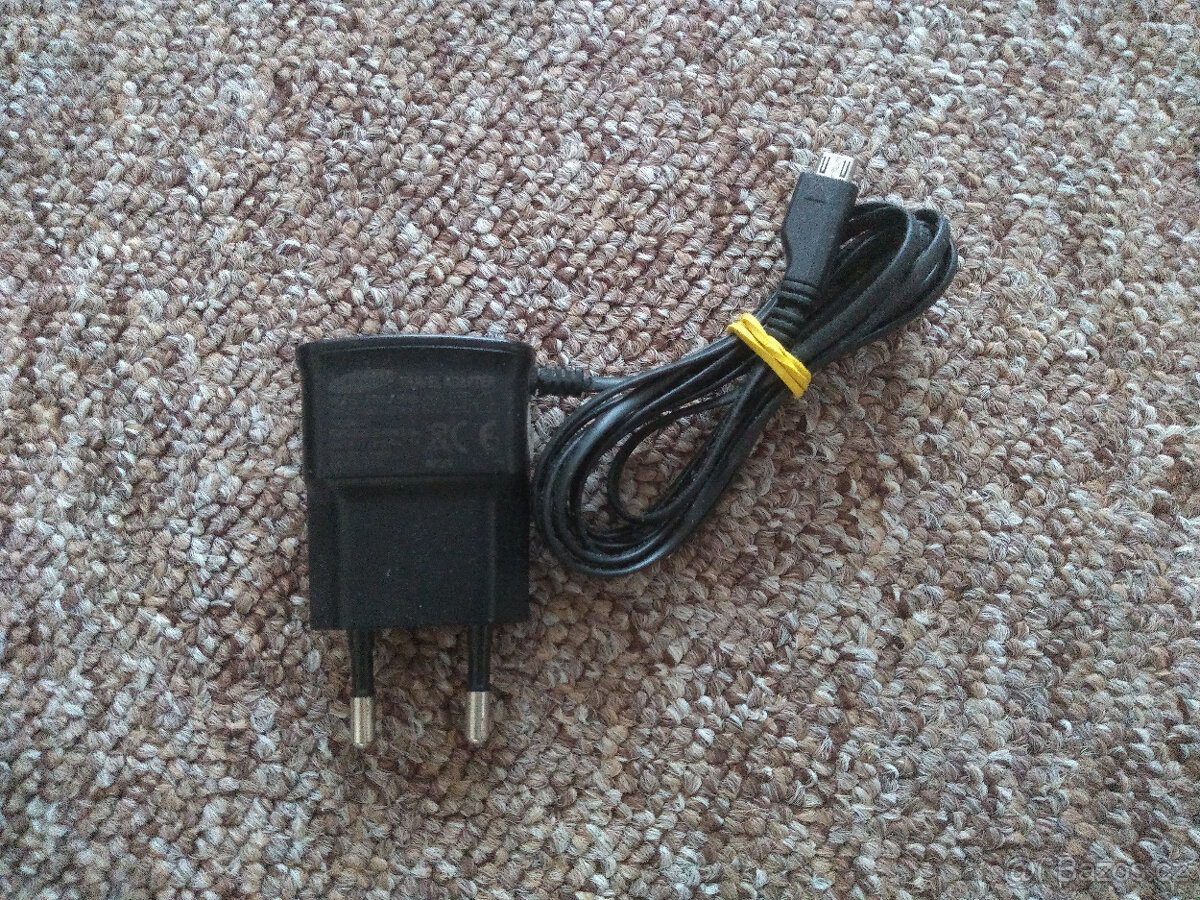 nabíječka samsung (microusb)