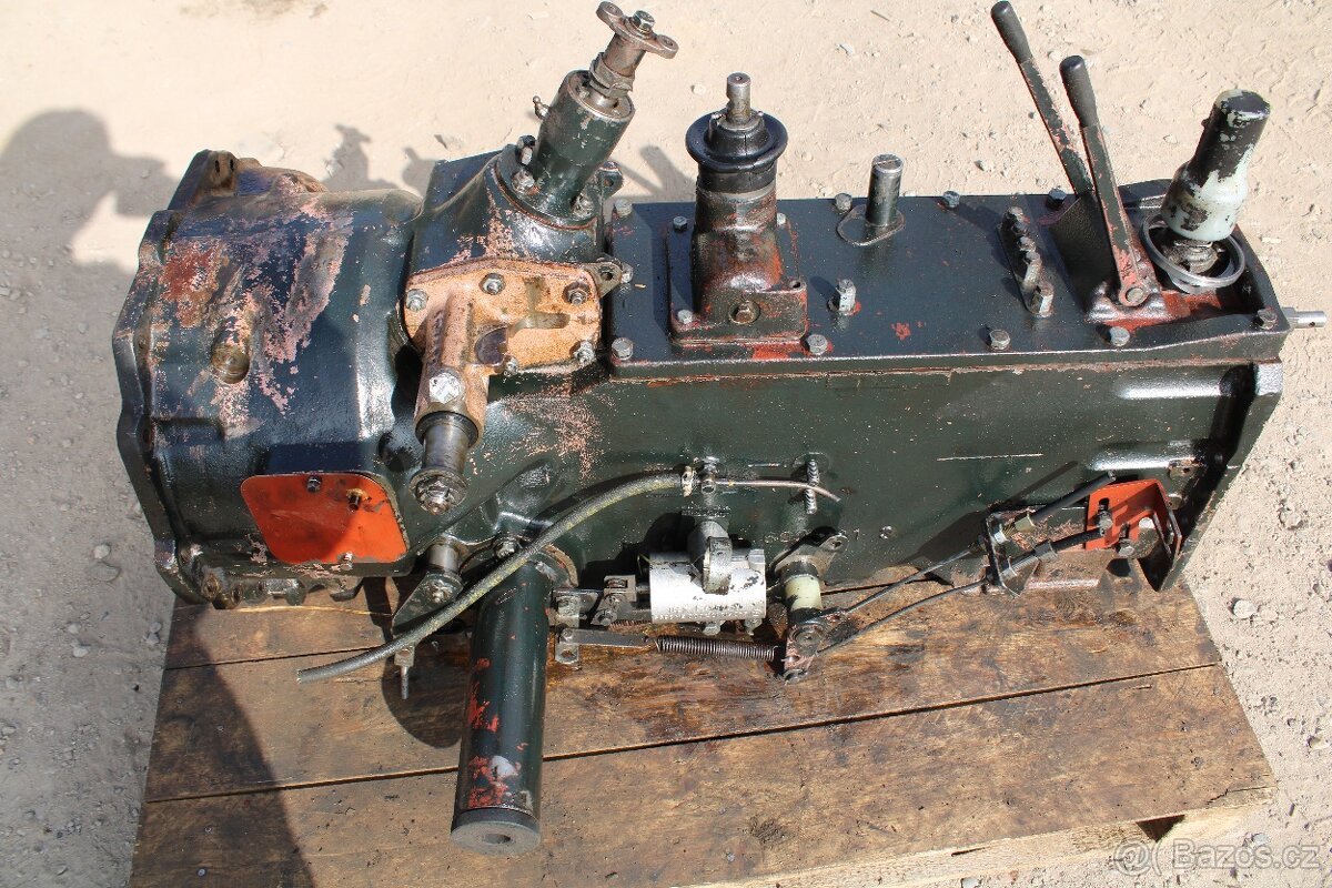 Zetor 7745 převodovka