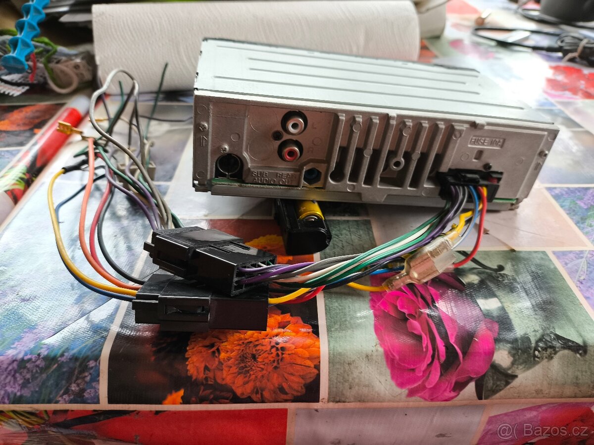 Autorádio Sony na USB