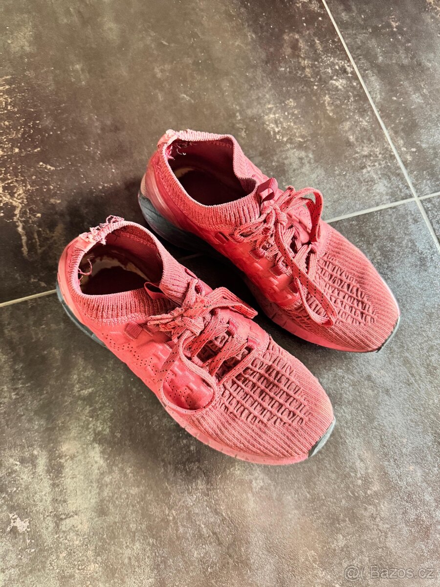 Boty UNDER ARMOUR