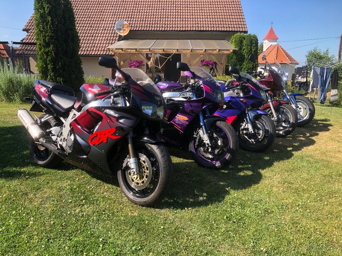 Honda CBR 900RR, Suzuki GSXR, VZ800, Kawasaki ZXR 400