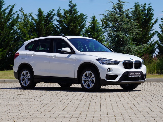 Original zánovní sada 17" BMW X1 style 564