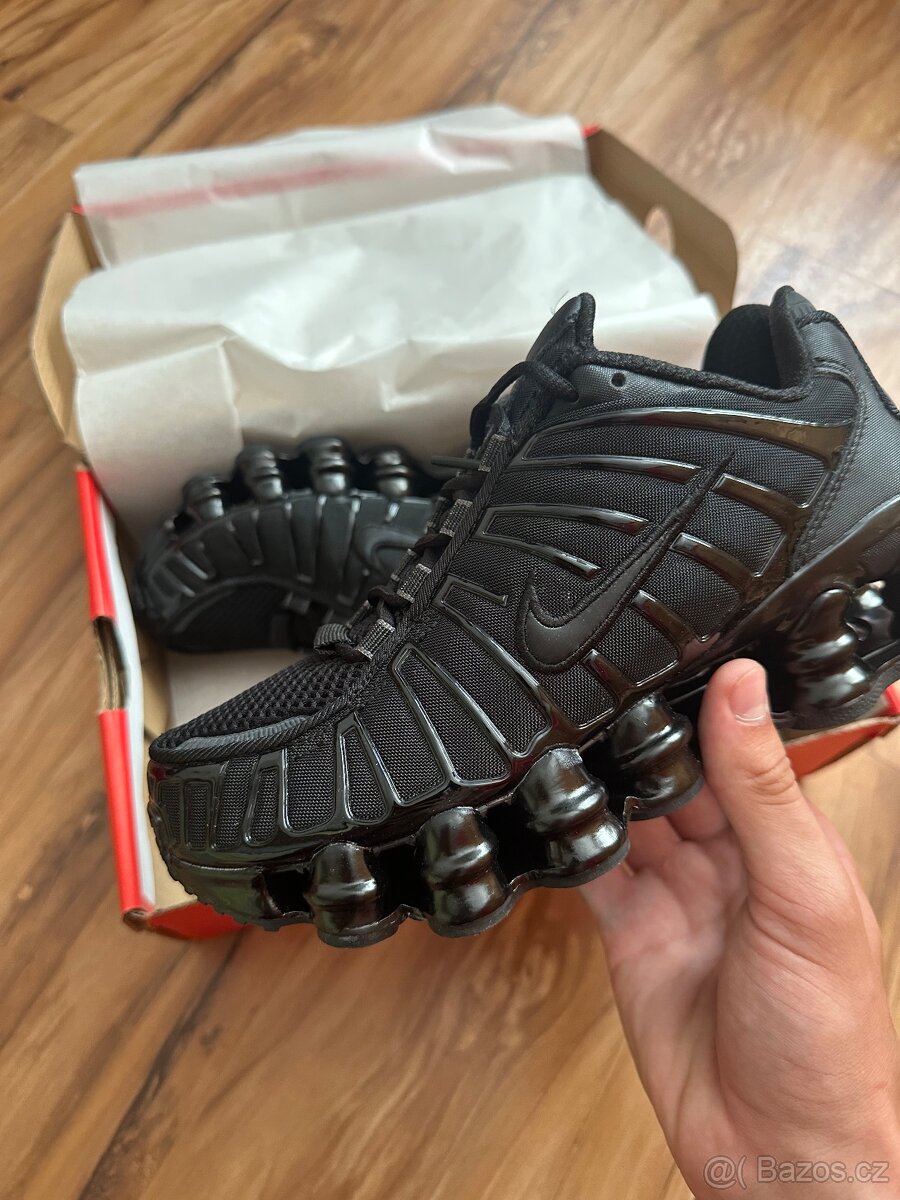 Nike Shox