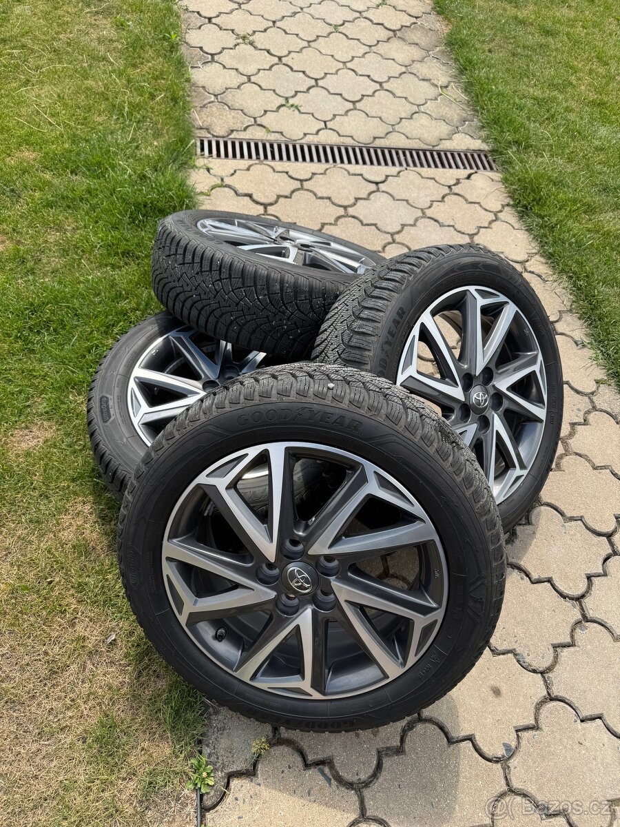 Alu sada Toyota Yaris 5x100 195/55/16