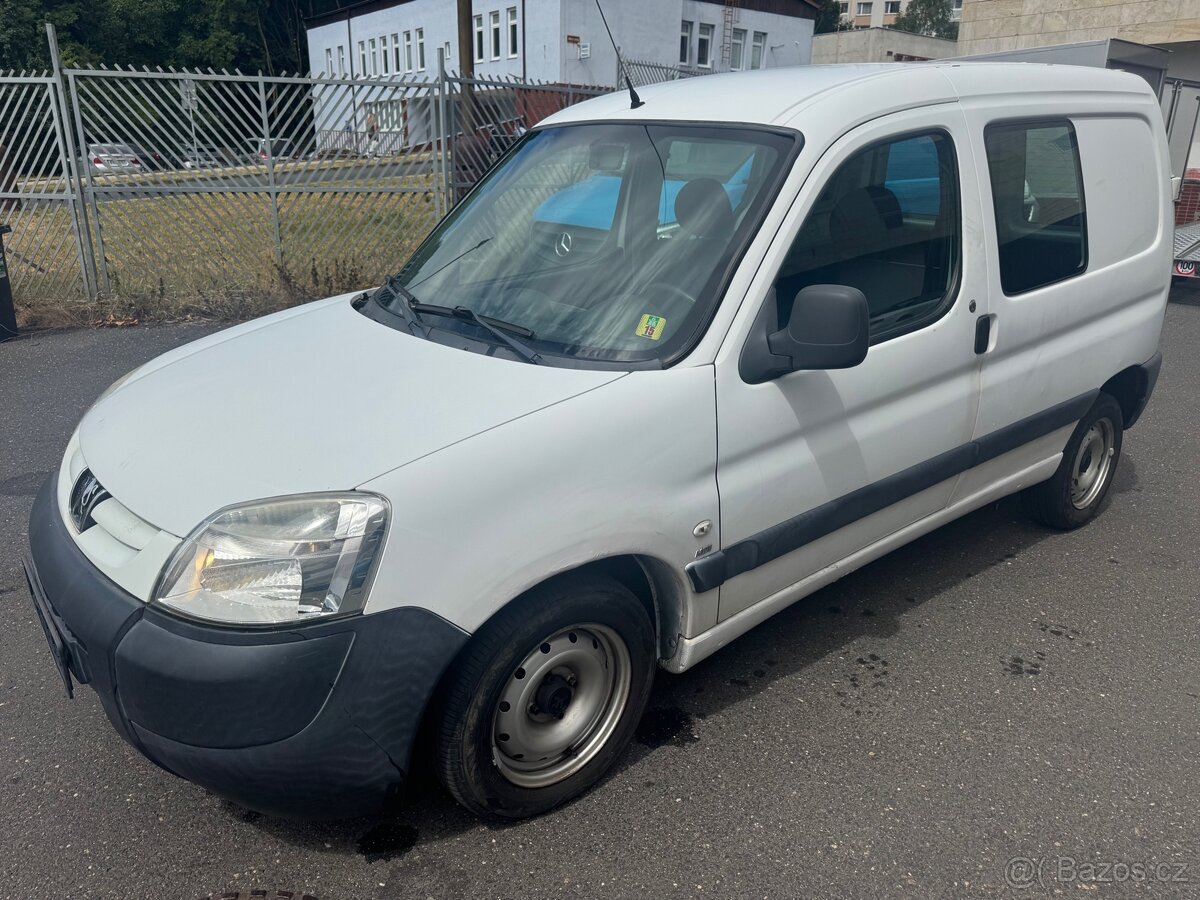 Peugeot Partner 1.6hdi, pěkný stav -nová STK+SPZ