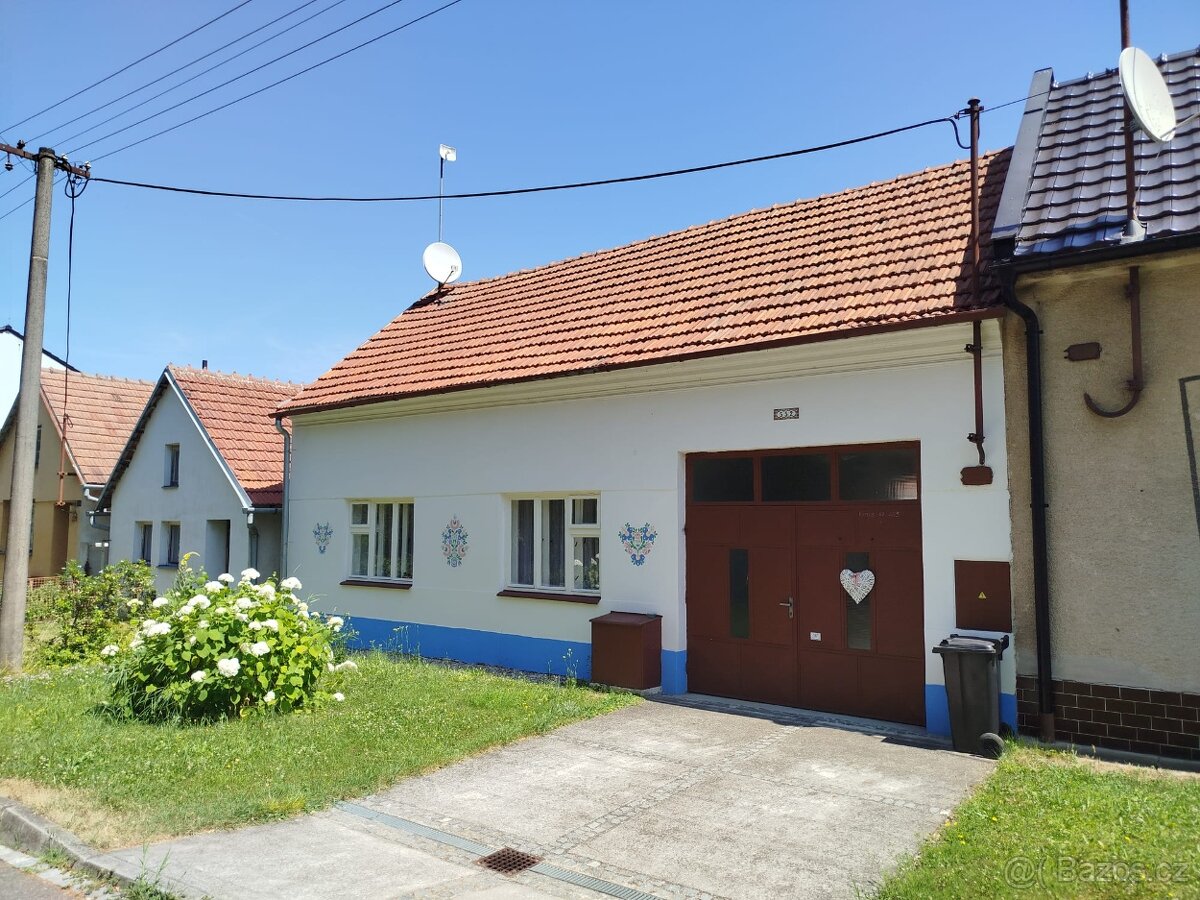 Prodej rodinného domu 135 m², pozemek 4086 m² Vlčnov
