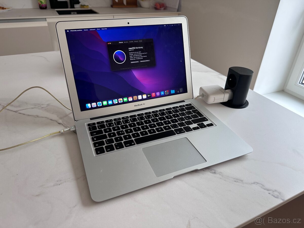 MacBook Air 2017 i5