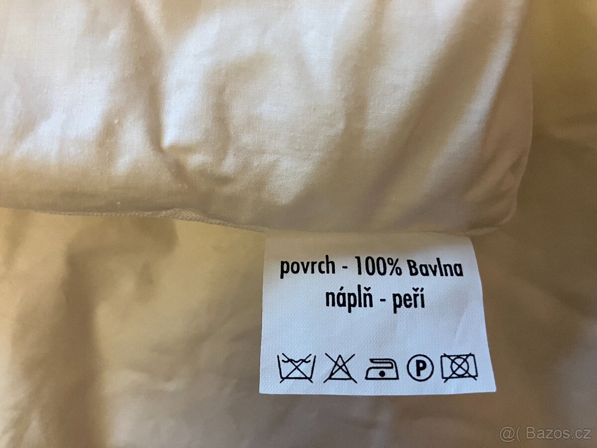 Polštář péřový