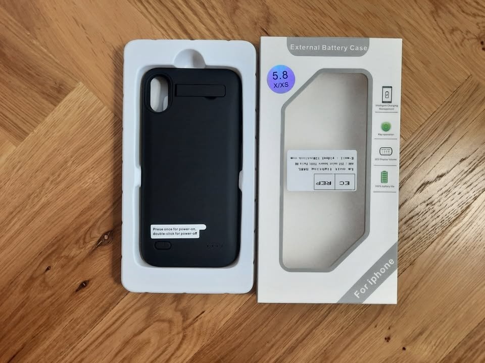 iPhone X(s) kryt s baterií