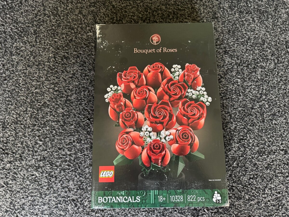 LEGO® Icons™10328 Kytice růží
