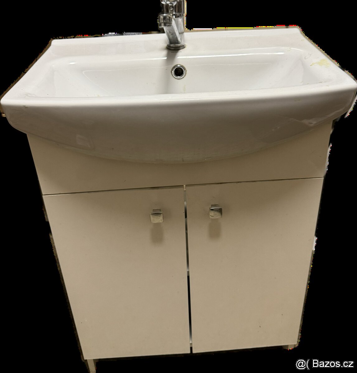 Skříňka s umyvadlem