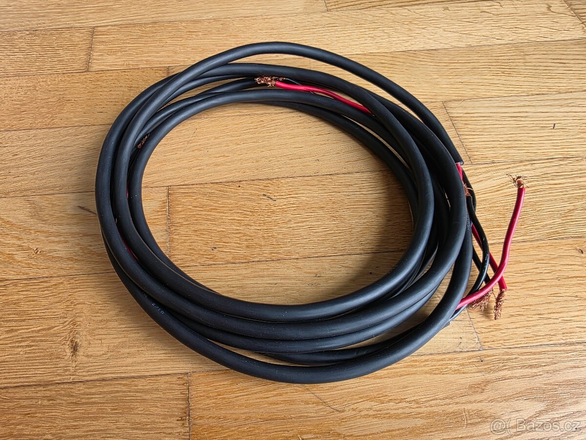 Prodám kvalitni reprokabely 2 x 2.5m