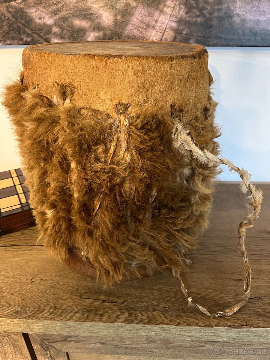 Africký buben - ruční práce