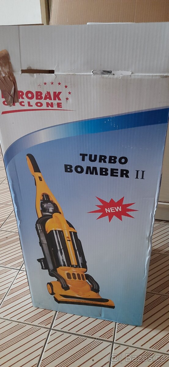 Vysavač turbo bomber 2