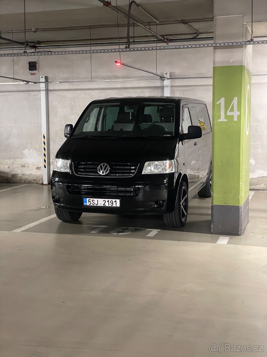 VW T5 MULTIVAN 1.9 TDI
