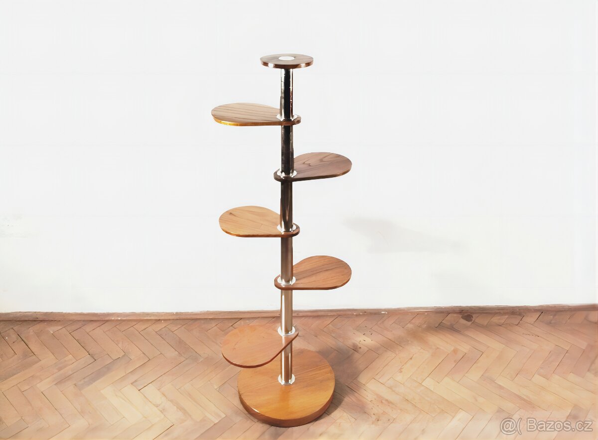 stojan na květy funkcionalismus