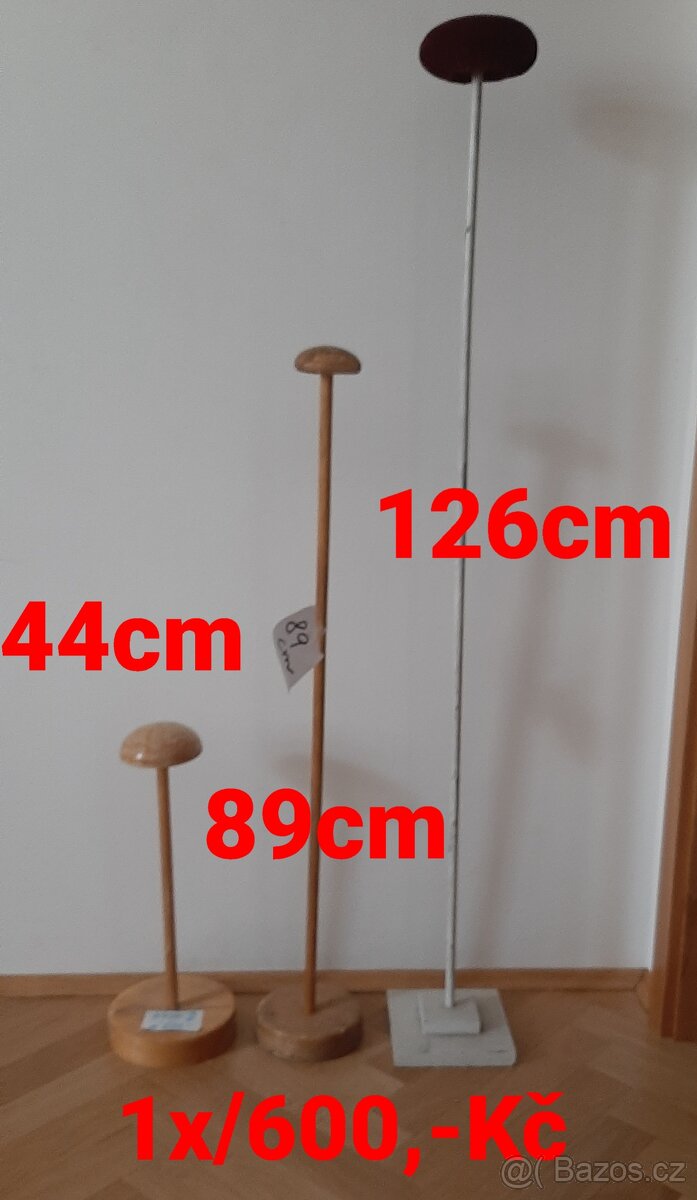 Stojánky na klobouky