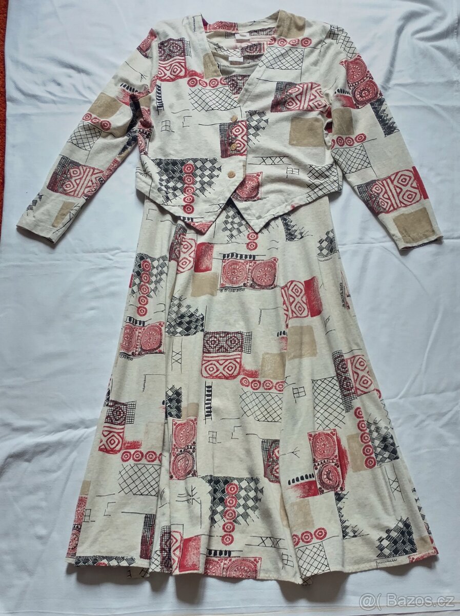 Letní šaty s bolerkem