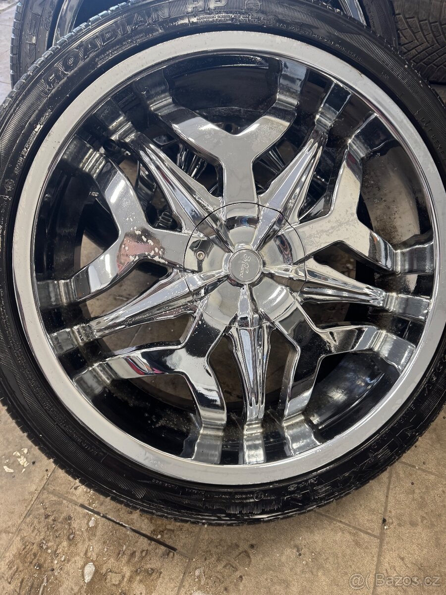 Alu kola 285/35R22