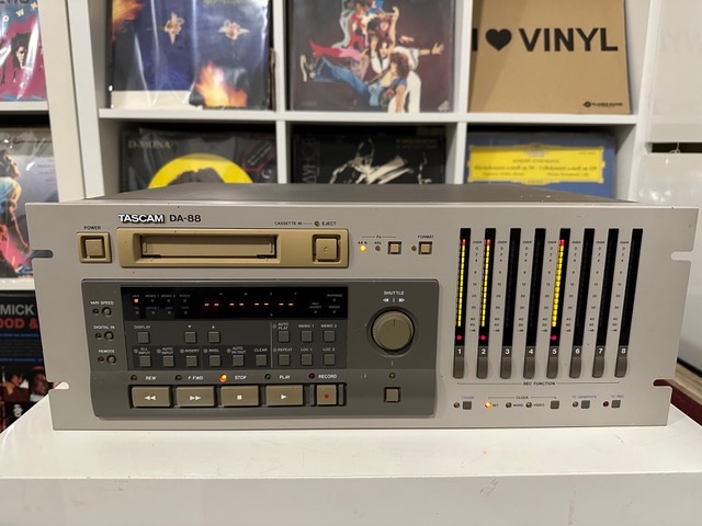 Tascam DA-888