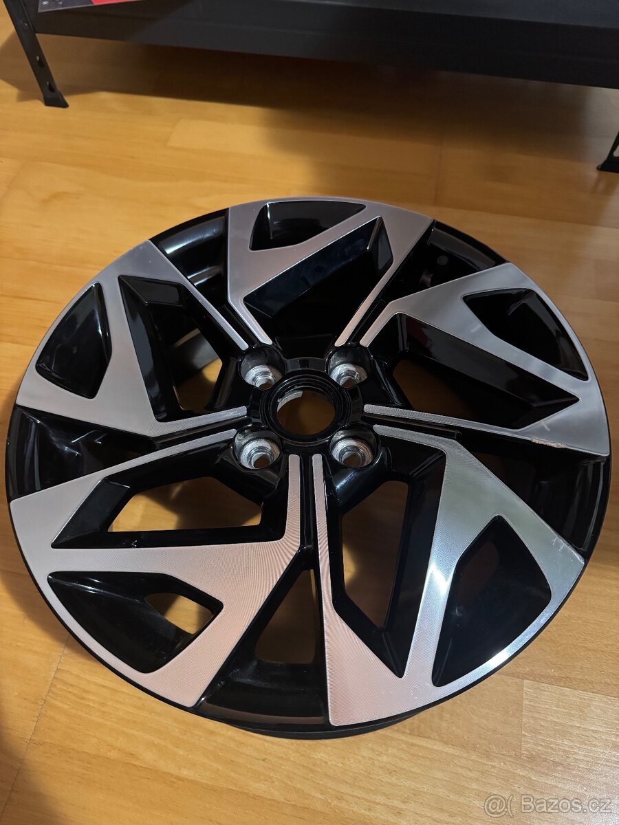 1ks Alu Hyundai 6.5x16 ET48 4x100