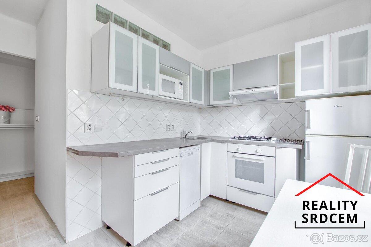Pronájem bytu 2+1, 55 m2 s lodžií, ul. Šunychelská, Bohumín
