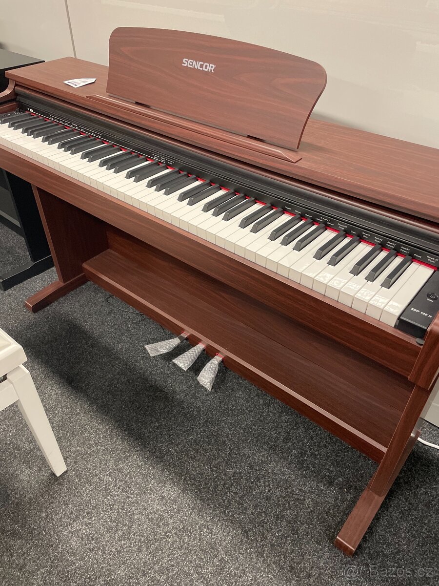 Digitální piano SENCOR SDP 100 B