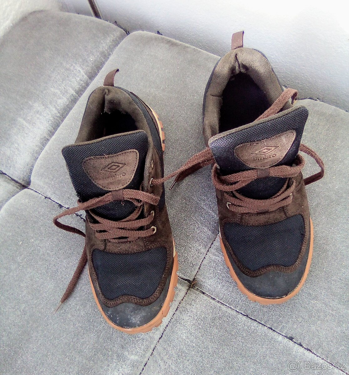 Pánské polobotky Umbro , vel. 42 / 7,5