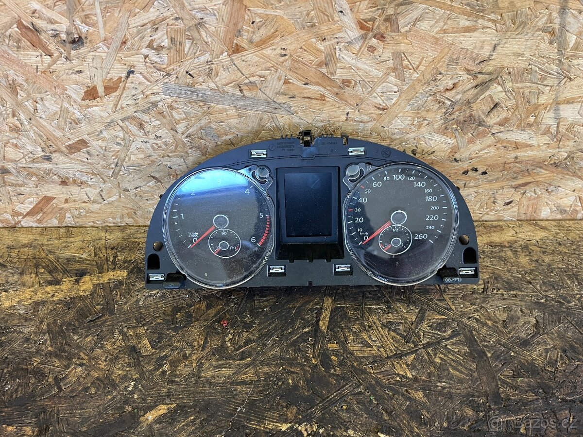 BUDÍKY S MAXIDOTEM VW PASSAT B6 3C0920872G