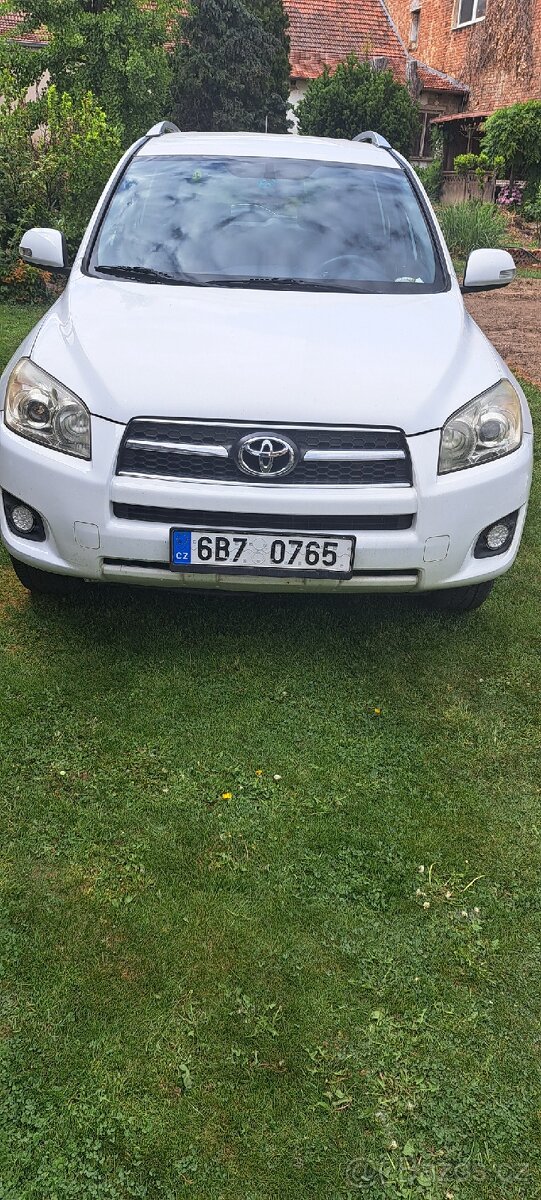 TOYOTA RAV 4 2Oi+LPG