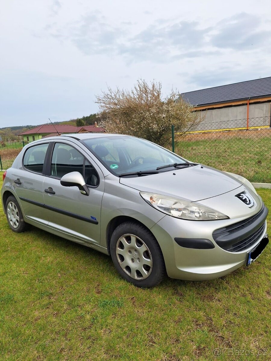 Peugeot 207 1.4, 54 kw. Palivo Benzín. Najeto 191 897 km