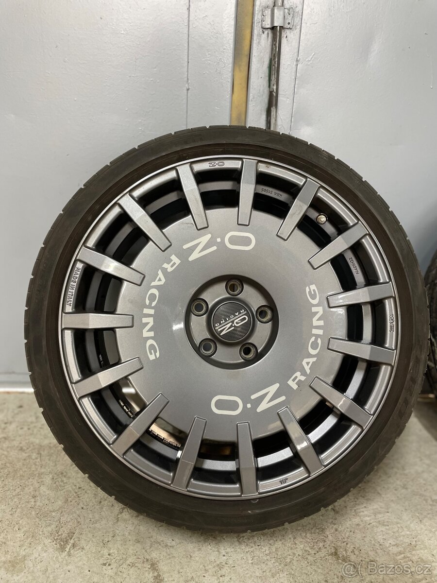 OZ Racing Rally r19 5x112