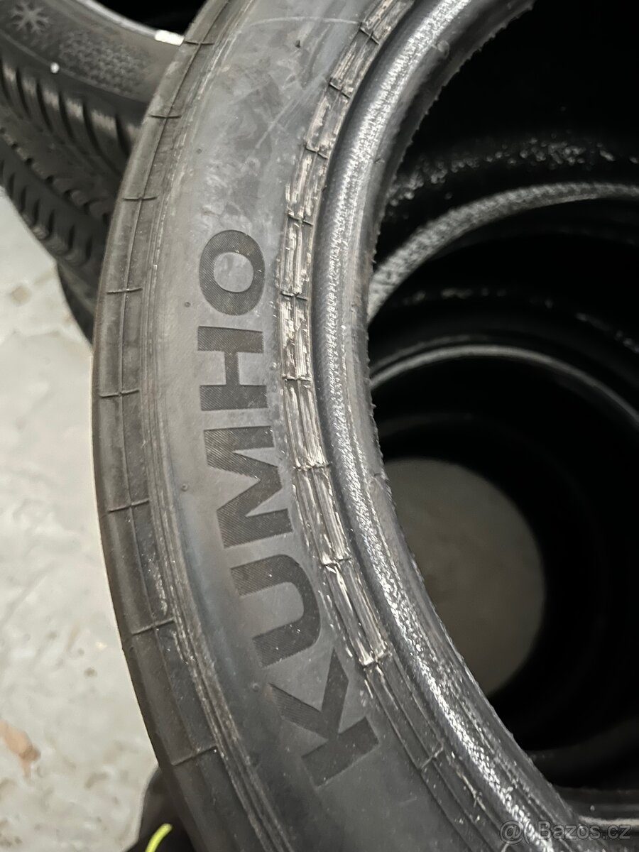 Zavodni slick Kumho