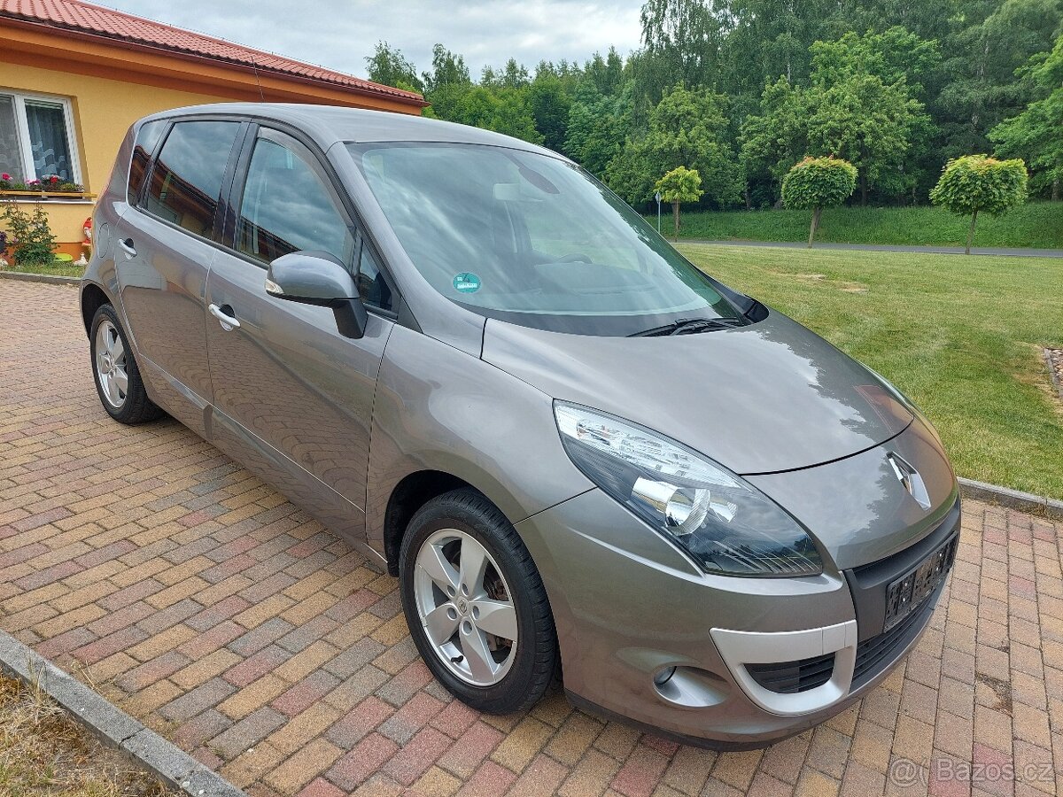 Renault Scenic III 1.6 81Kw, 9/2009  100 400KM 