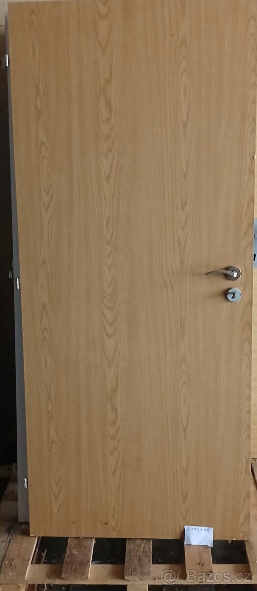 1x interierové dveře