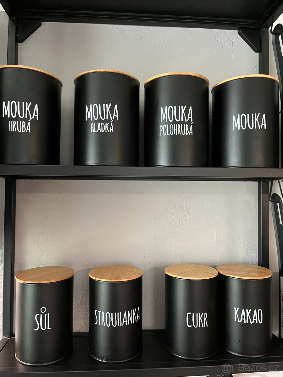 Sada dóz orion black