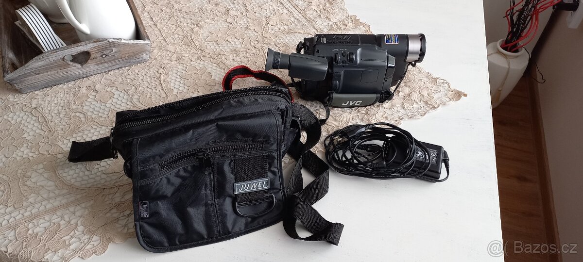 videokamera JVC