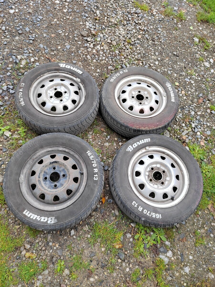 Pneu 165/70 R13