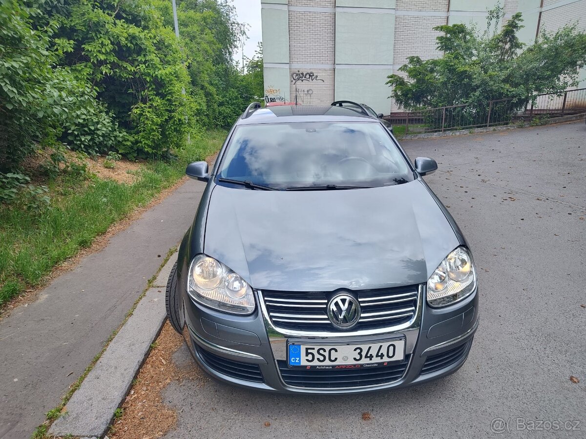 Volkswagenu Golf kombi