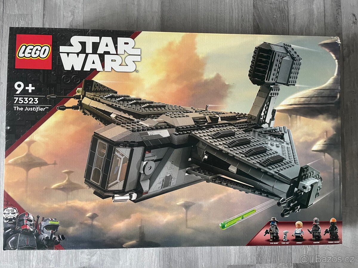 LEGO 75323