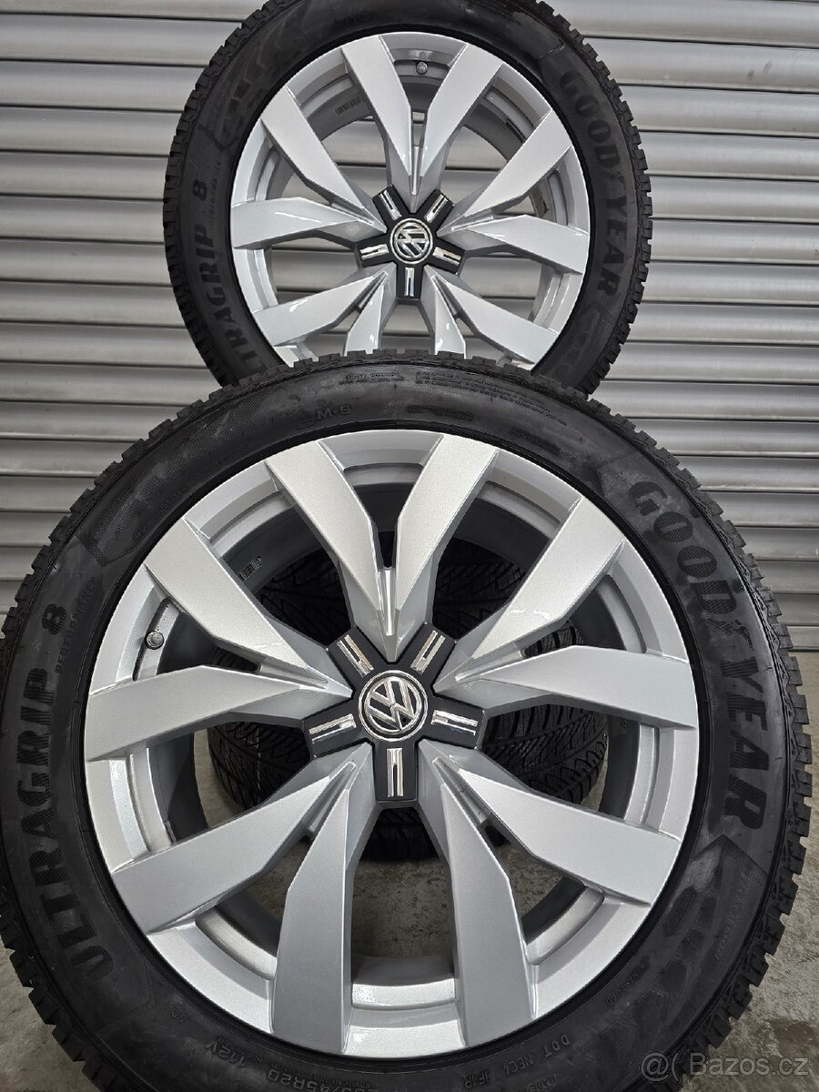 Zimní ALU kola Volkswagen Touareg 3 R20 Montero