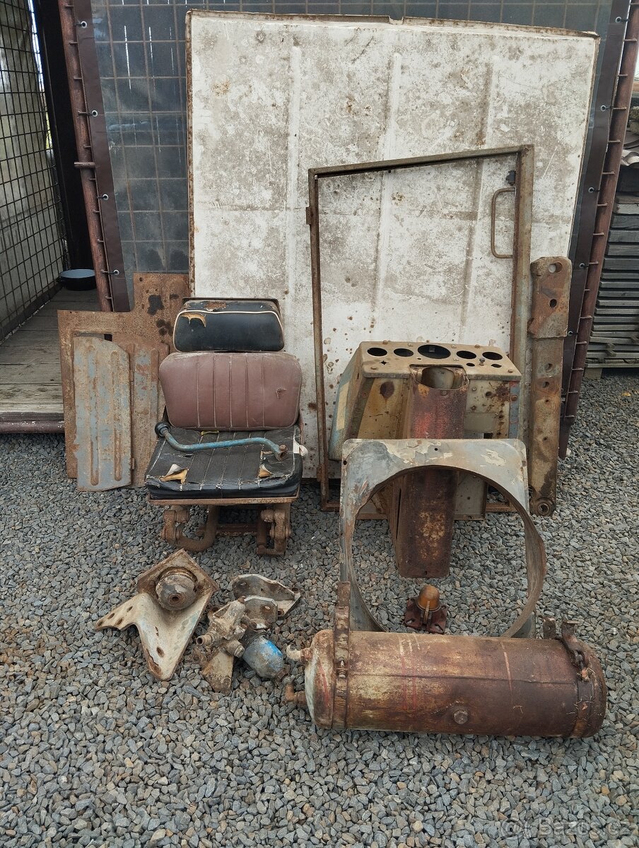 Dily kabiny Zetor crystal 8011