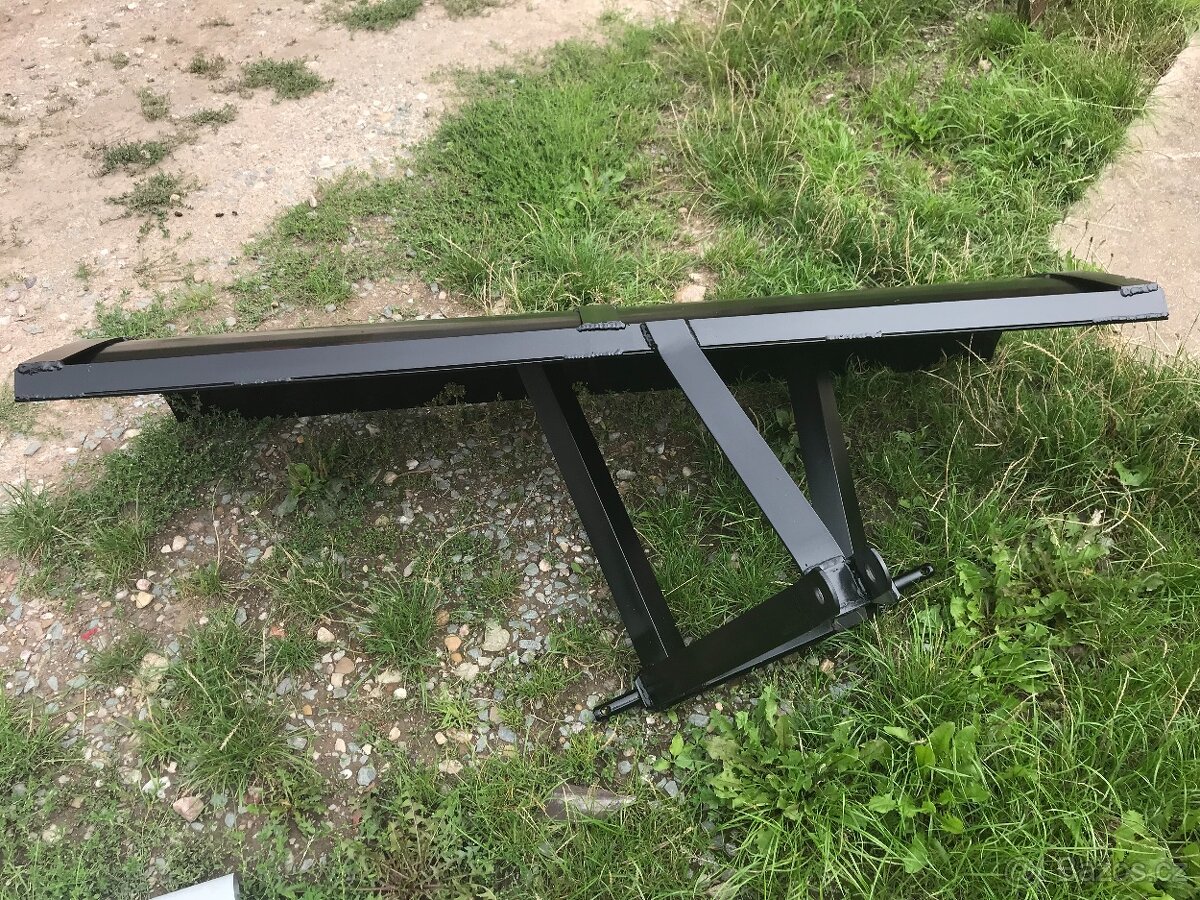 Radlice do zadního závěsu