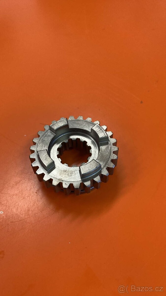 KTM - 46033012200 ozubené kolo do převodovky, 6. stupeň