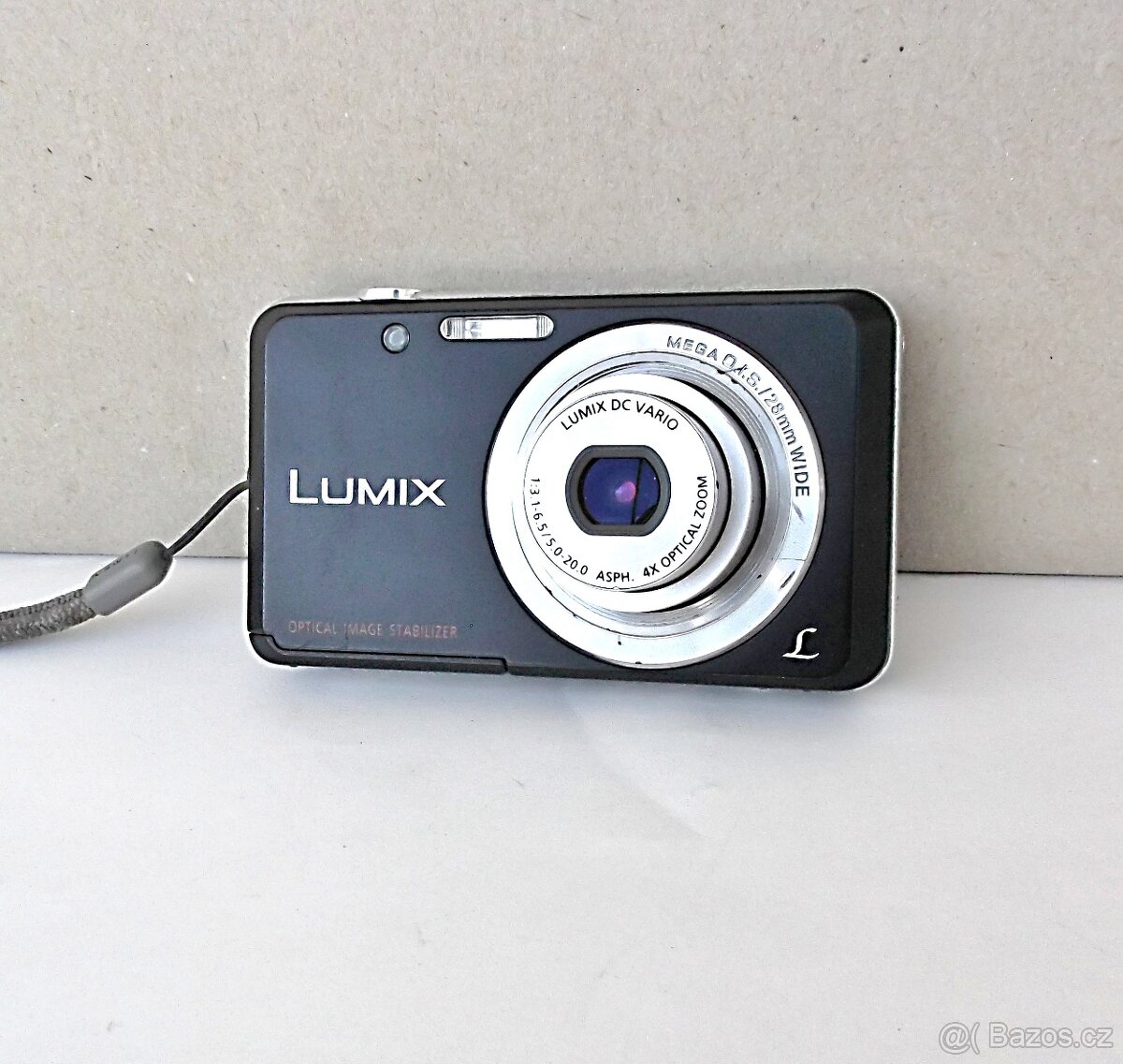 Panasonic LUMIX DMC-FS28, 14 MPX, SD 8 GB, HD video