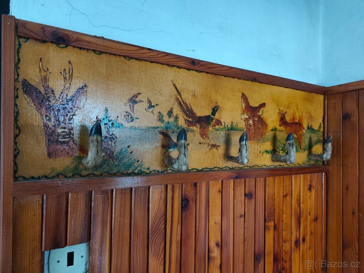 Myslivecký věšák / Myslivost