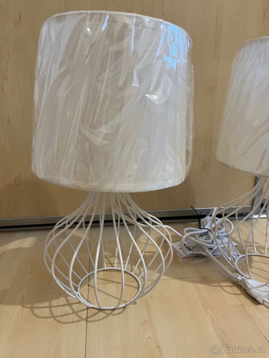 Nové bílé lampičky 2ks